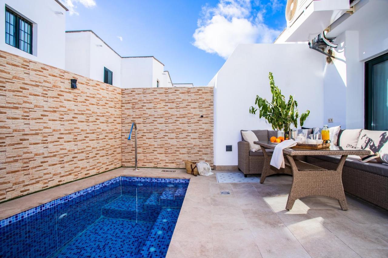 Casa Evelyn Piscina Climatizada Villa Playa Blanca  Exterior photo